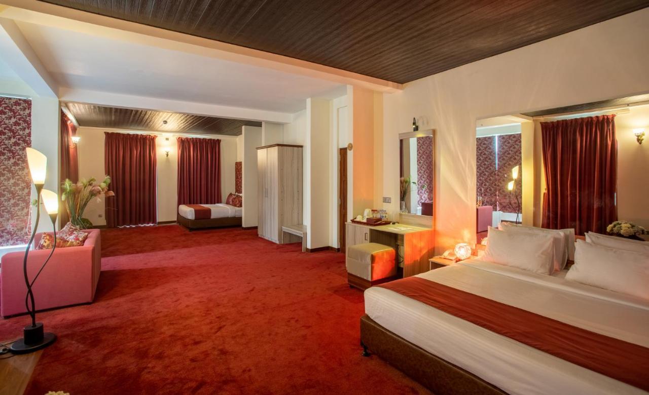 The Wind Castle Hotel Nuwara Eliya Exterior foto