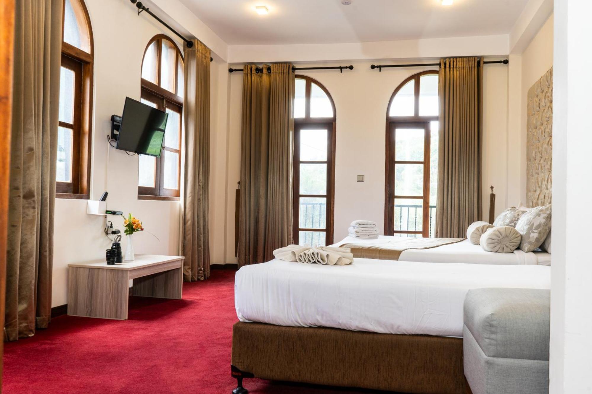 The Wind Castle Hotel Nuwara Eliya Exterior foto